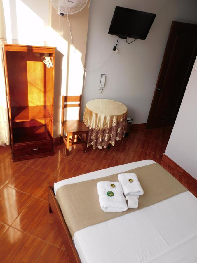 Hotel Tambopata Inn بويرتو مالدونادو المظهر الخارجي الصورة