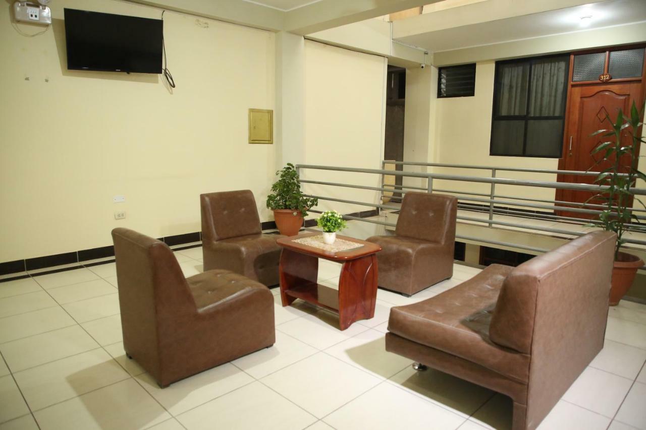 Hotel Tambopata Inn بويرتو مالدونادو المظهر الخارجي الصورة